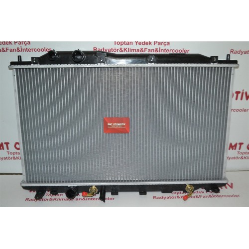 RADYATÖR HONDA CIVIC 2006-2012 OTOMATİK REKOR ÜZERİNDE   678*375  SEDAN  26MM