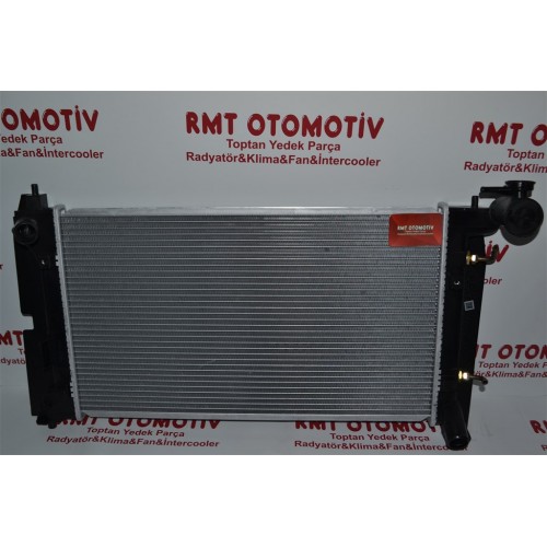 RADYATÖR TOYOTA COROLLA VVTTİ 1.6 2001 OTOMATİK 600*350*30 VİDALI   ZZ112  OTOMATİK