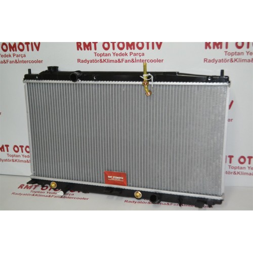 RADYATÖR HONDA JAZZ  CITY 1.4 2008-2013 OTOMATİK  728*350