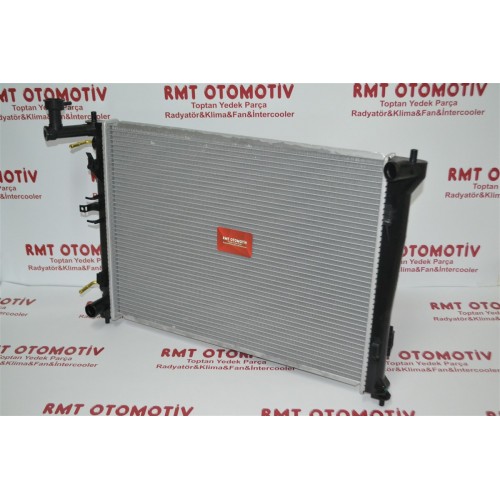 RADYATÖR HYUNDAI ELANTRA  i30 1.4i  1.6i  2.0i  BENZİNLİ OTOMATIK 2007-2011  600*455